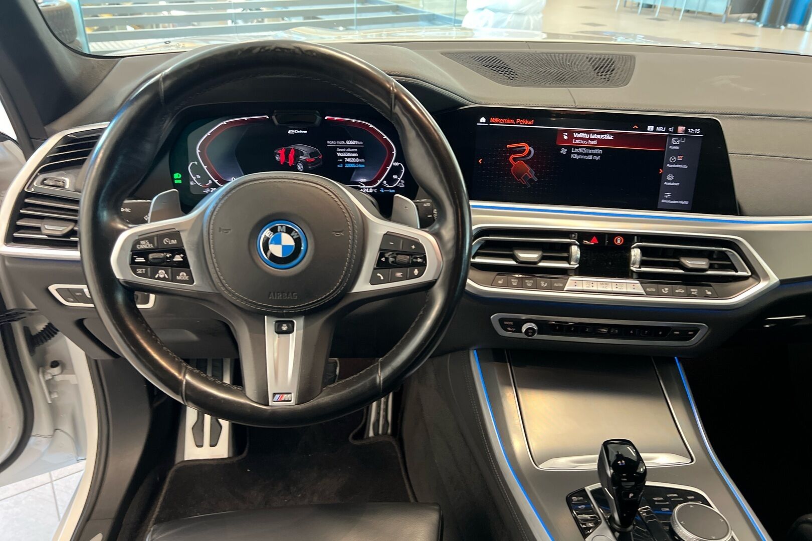BMW X5 iso kuva 21