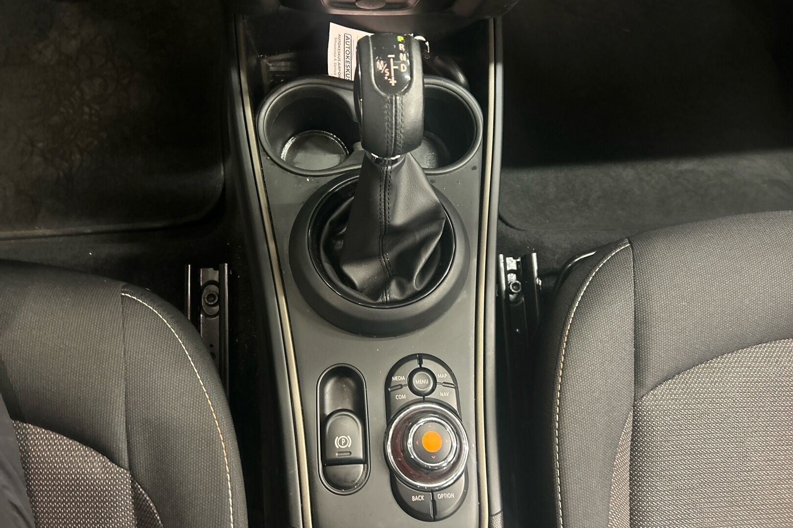 MINI Countryman iso kuva 10
