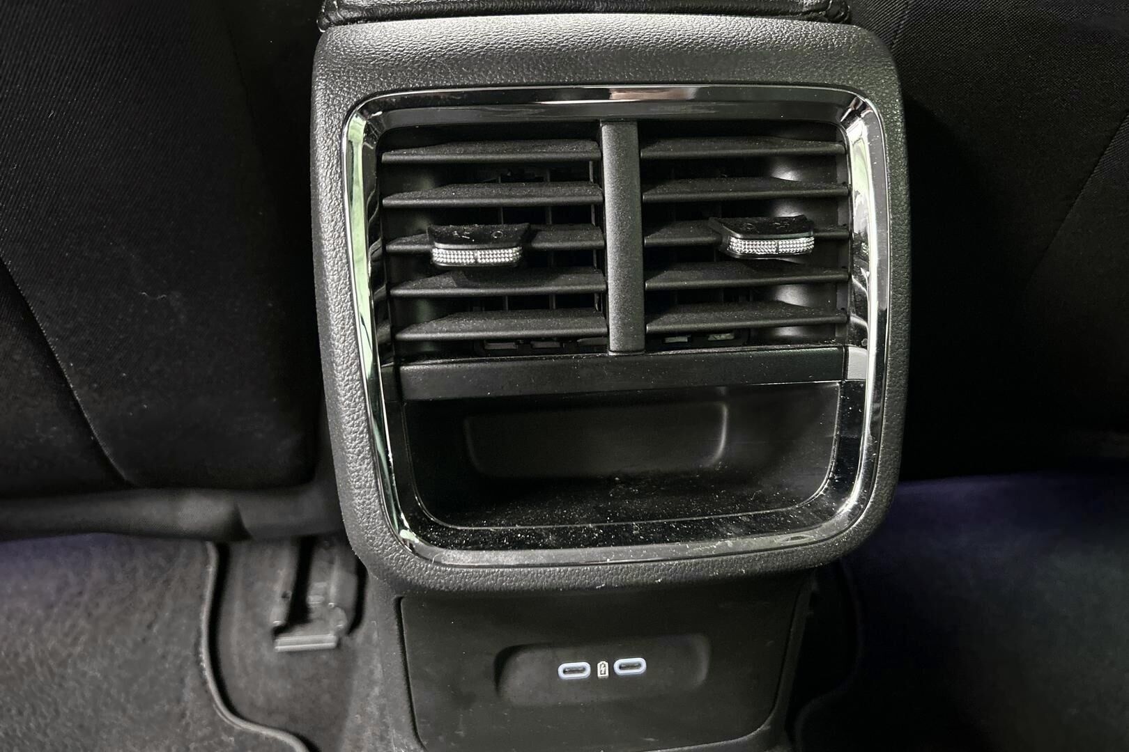 Skoda Octavia iso kuva 26
