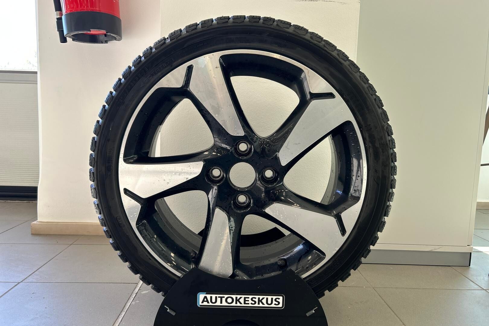 Ford Fiesta iso kuva 14