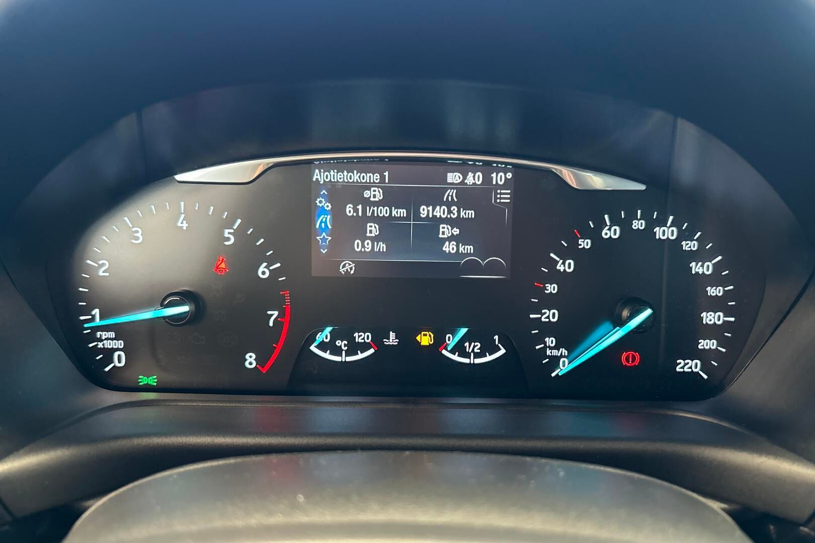 Ford Fiesta iso kuva 15