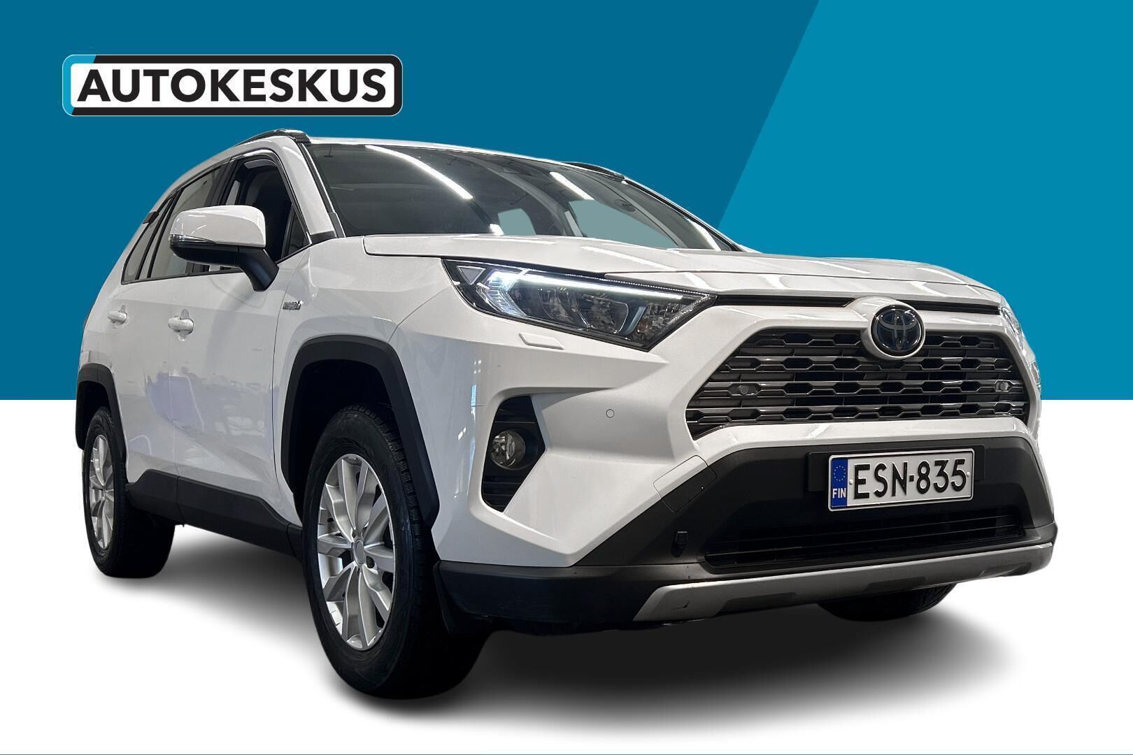 Toyota RAV4 iso kuva 3