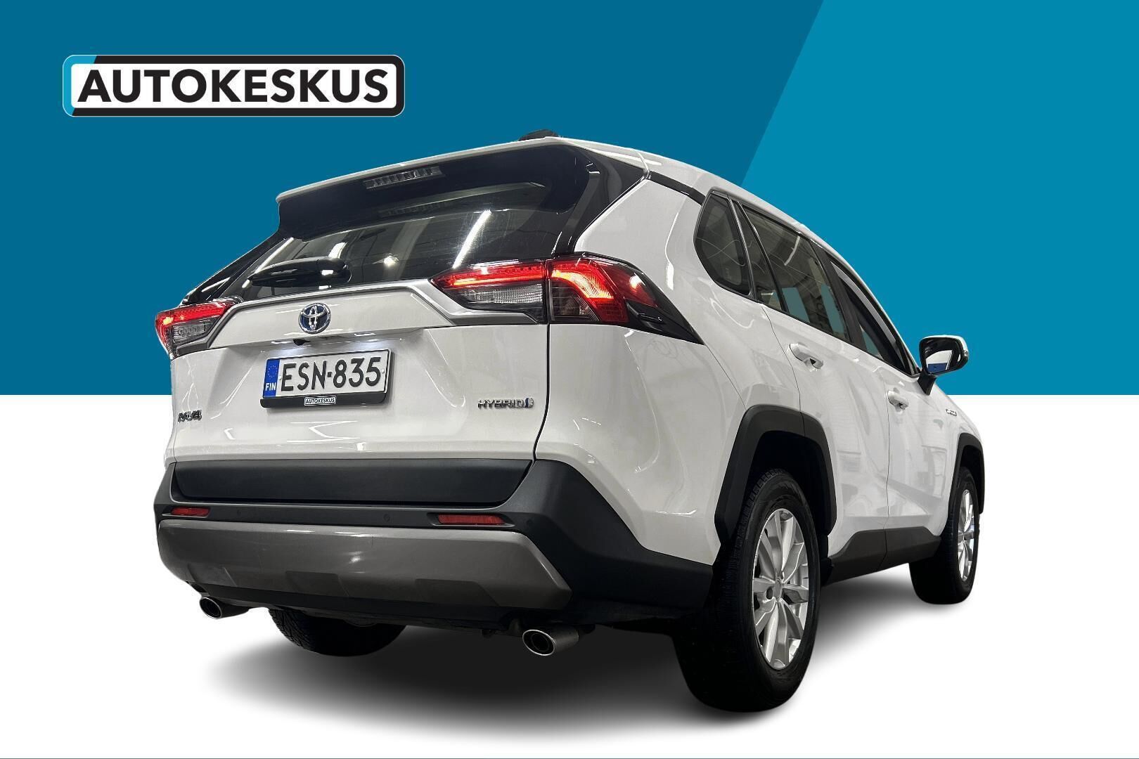 Toyota RAV4 iso kuva 16