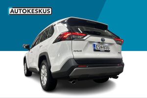 Toyota RAV4 esikatselu 4