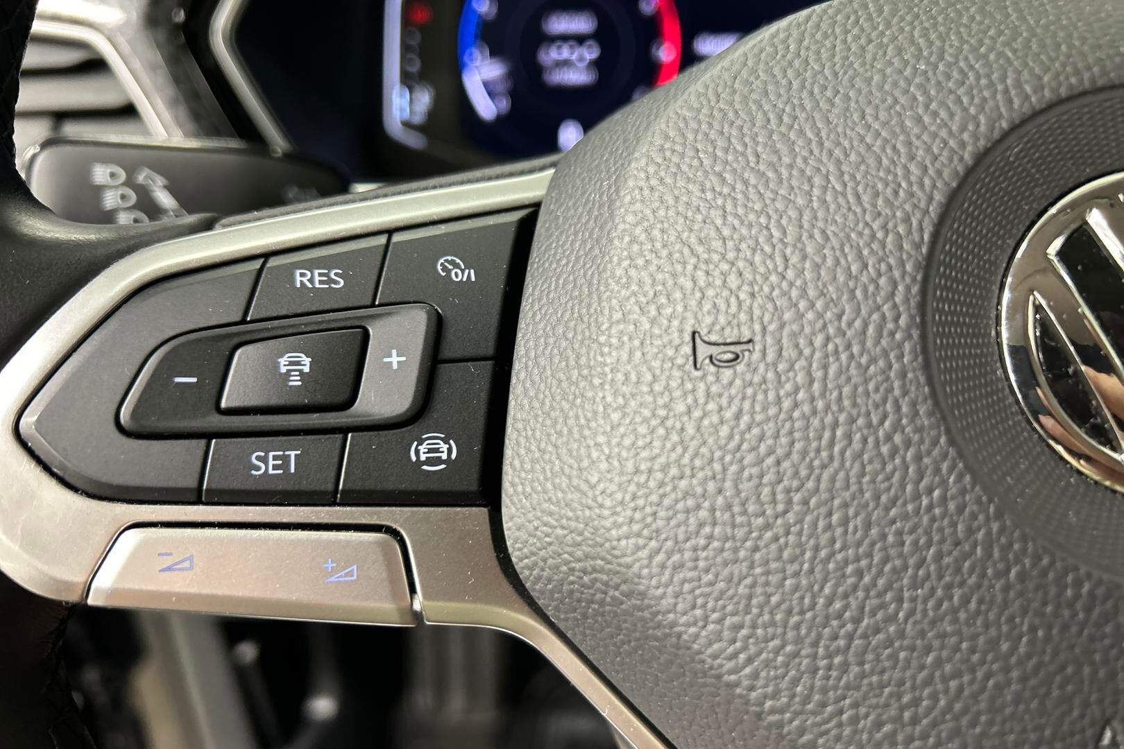 Volkswagen T-Cross iso kuva 18