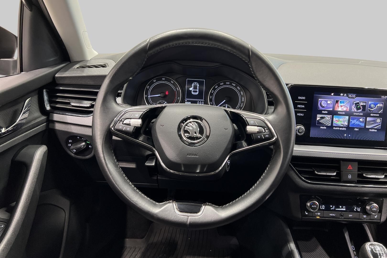 Skoda Scala iso kuva 27