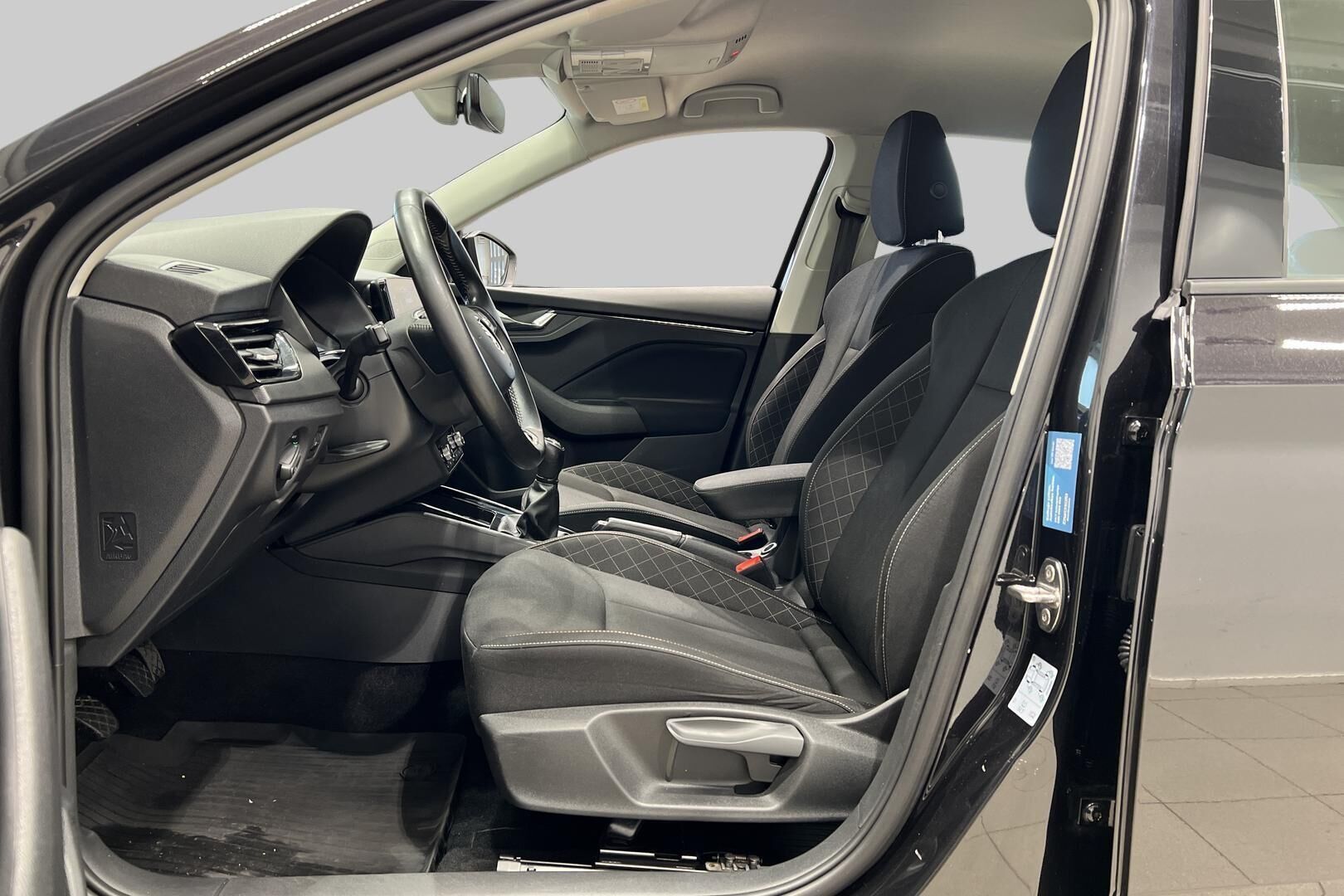 Skoda Scala iso kuva 9