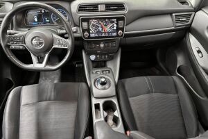 Nissan Leaf esikatselu 15