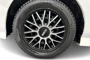 Nissan Leaf esikatselu 16