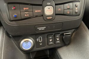 Nissan Leaf esikatselu 22