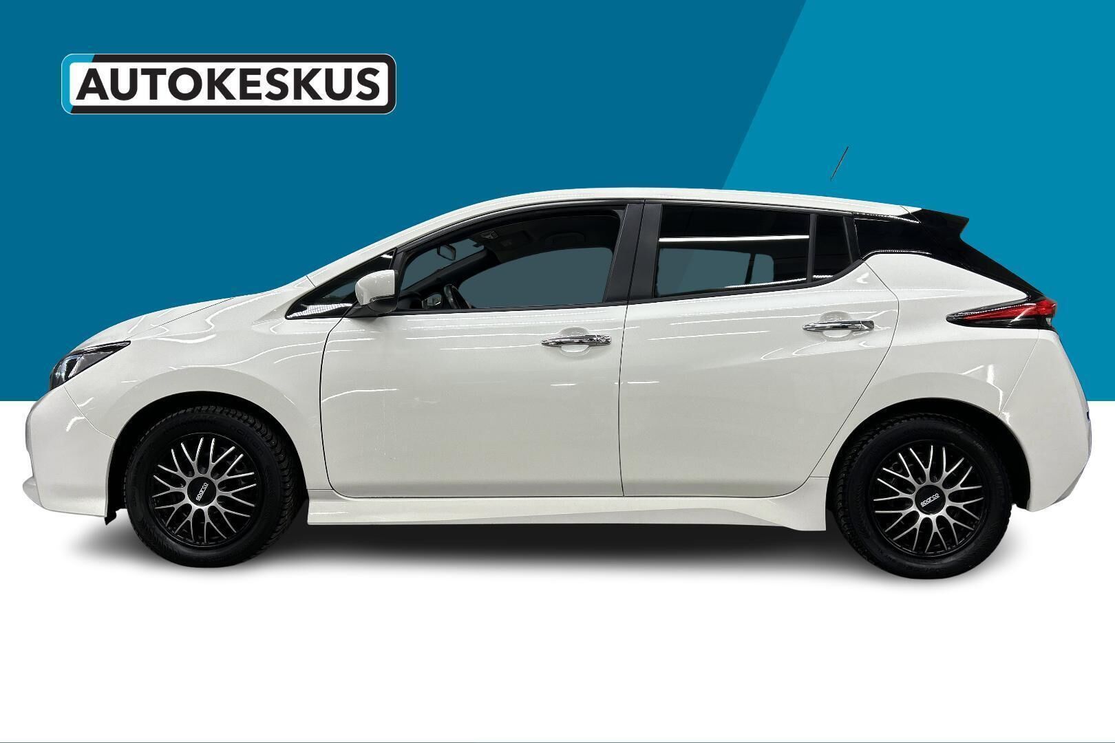 Nissan Leaf iso kuva 12