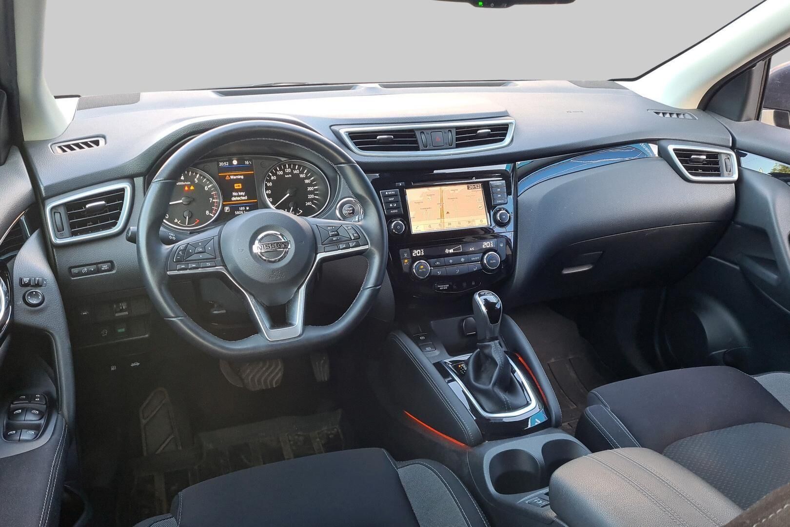 Nissan Qashqai iso kuva 1