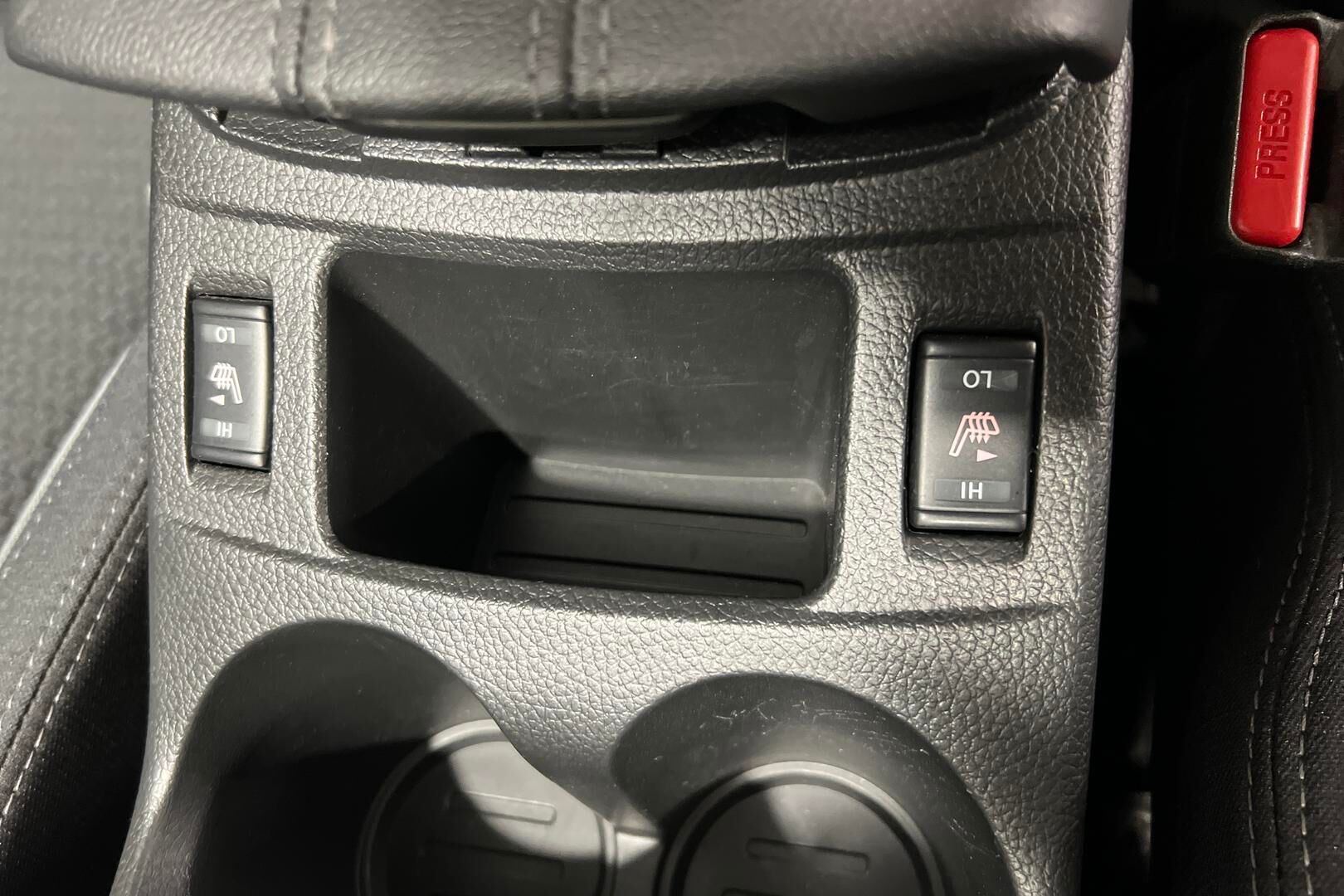 Nissan Qashqai iso kuva 16
