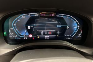 BMW iX3 esikatselu 14
