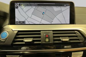 BMW iX3 esikatselu 15