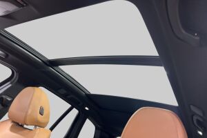 BMW iX3 esikatselu 22