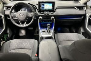 Toyota RAV4 esikatselu 11