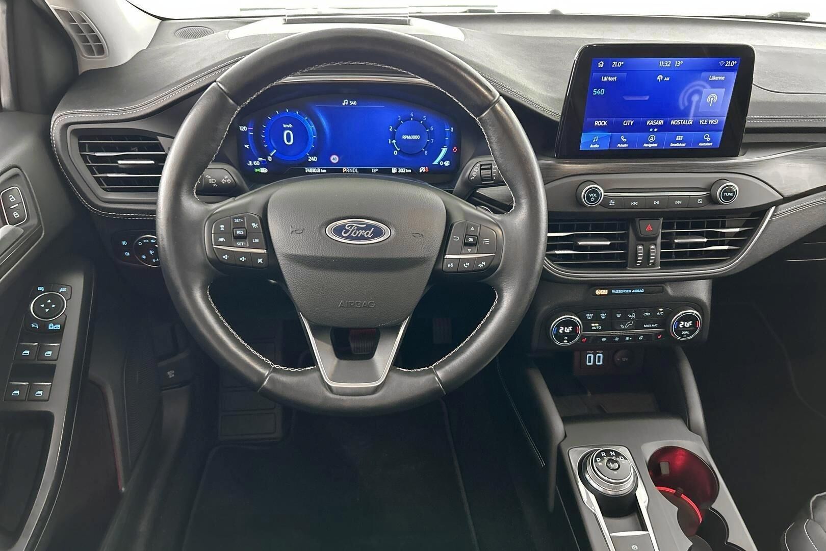 Ford Focus iso kuva 27
