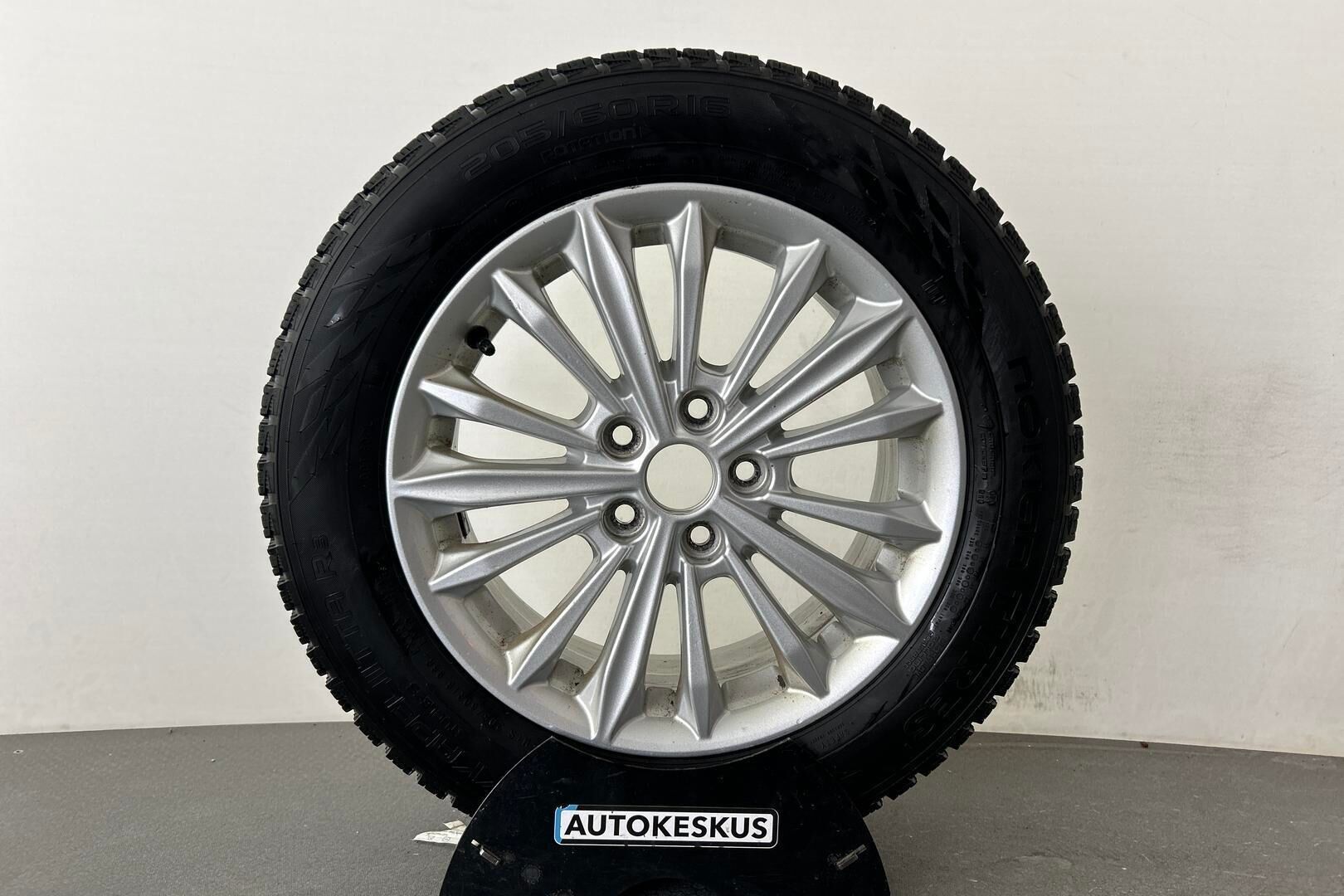 Ford Focus iso kuva 29