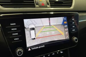 Skoda Superb esikatselu 20