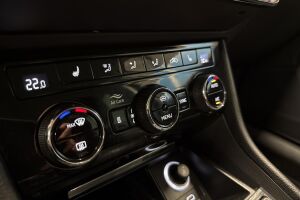 Skoda Superb esikatselu 24