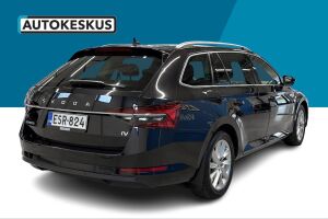 Skoda Superb esikatselu 5