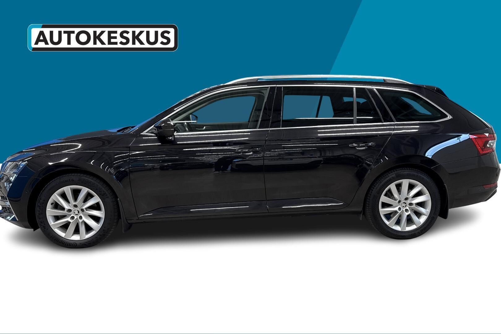 Skoda Superb iso kuva 7