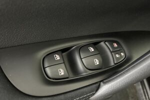 Nissan Qashqai esikatselu 14