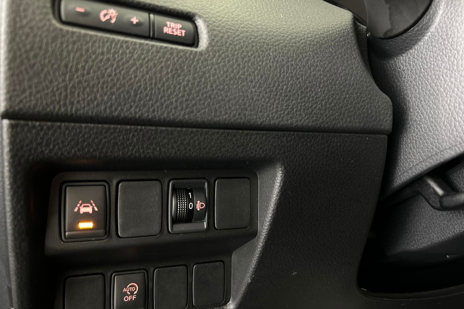 Nissan Qashqai iso kuva 16