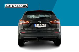 Nissan Qashqai esikatselu 6