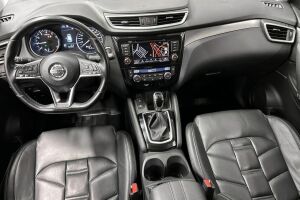 Nissan Qashqai esikatselu 11