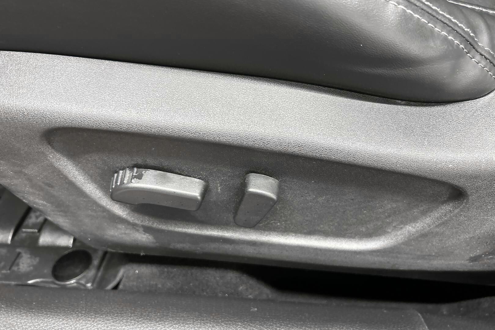 Nissan Qashqai iso kuva 15