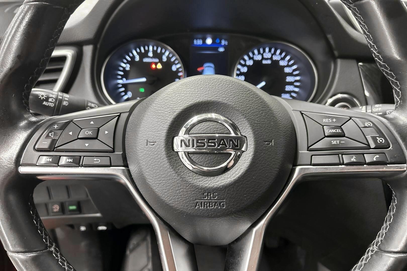 Nissan Qashqai iso kuva 19