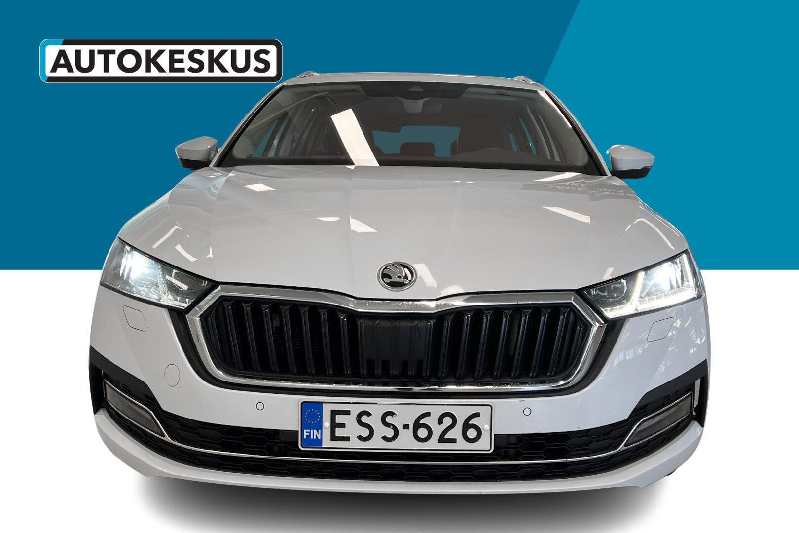 Skoda Octavia iso kuva 2