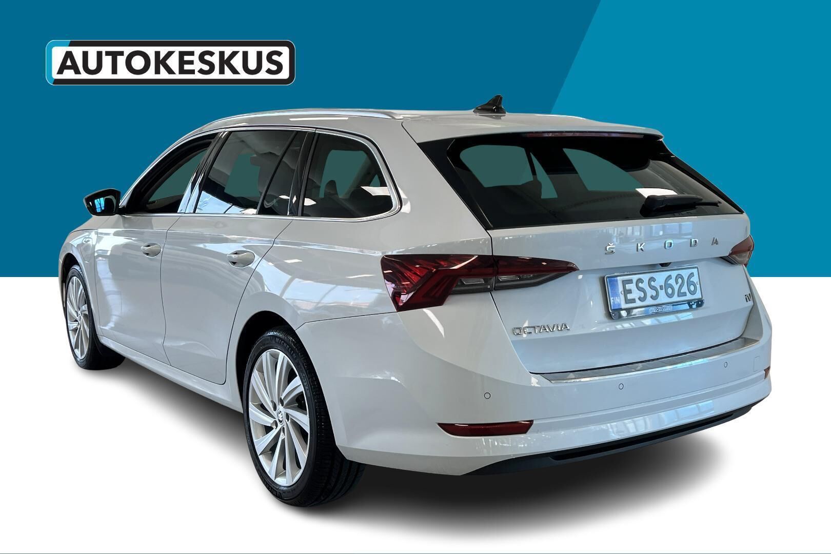 Skoda Octavia iso kuva 7