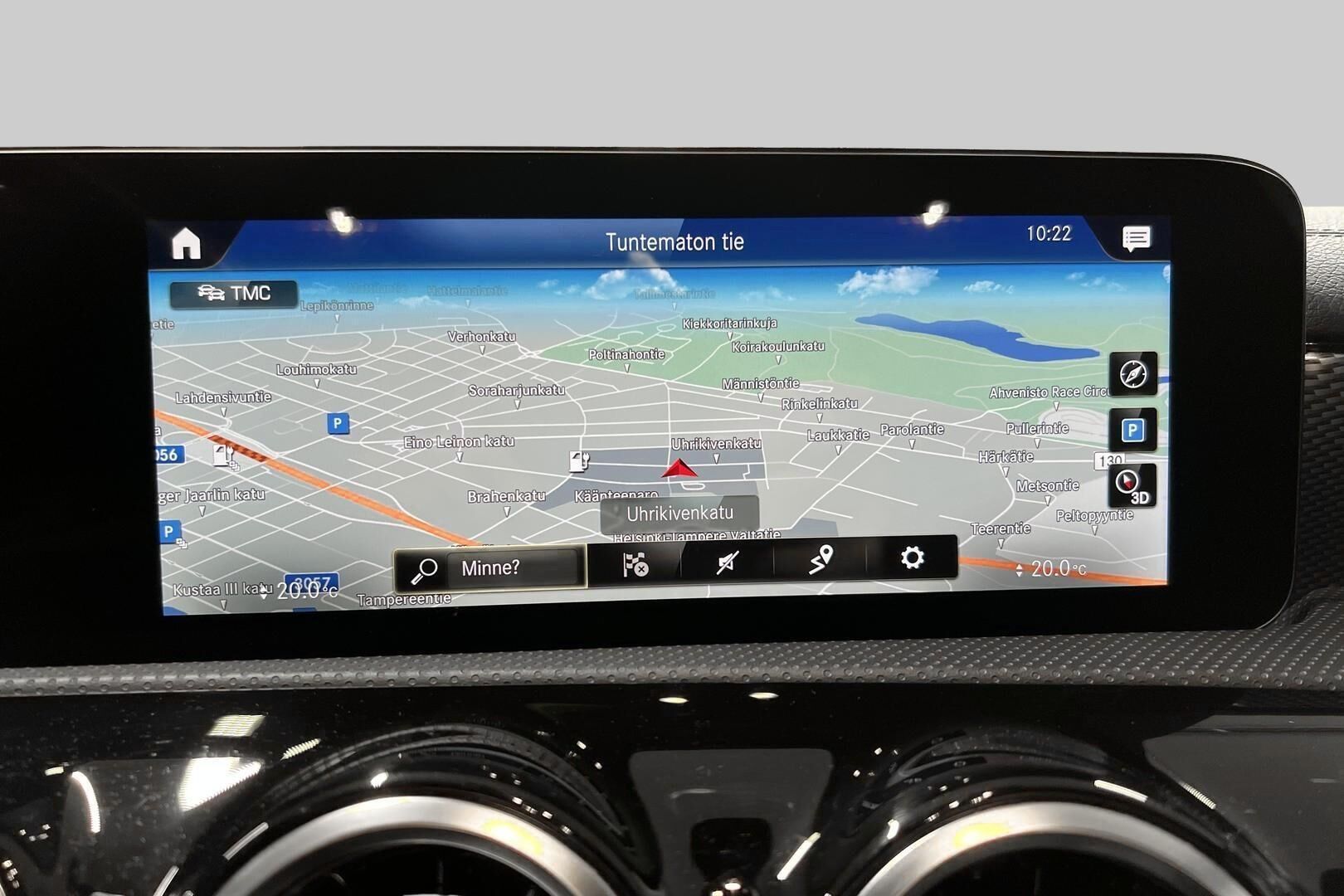 Mercedes-Benz CLA iso kuva 15