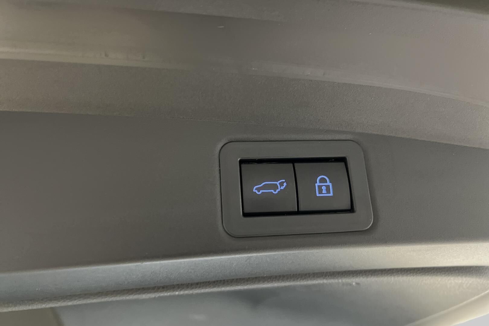 Toyota Corolla iso kuva 18