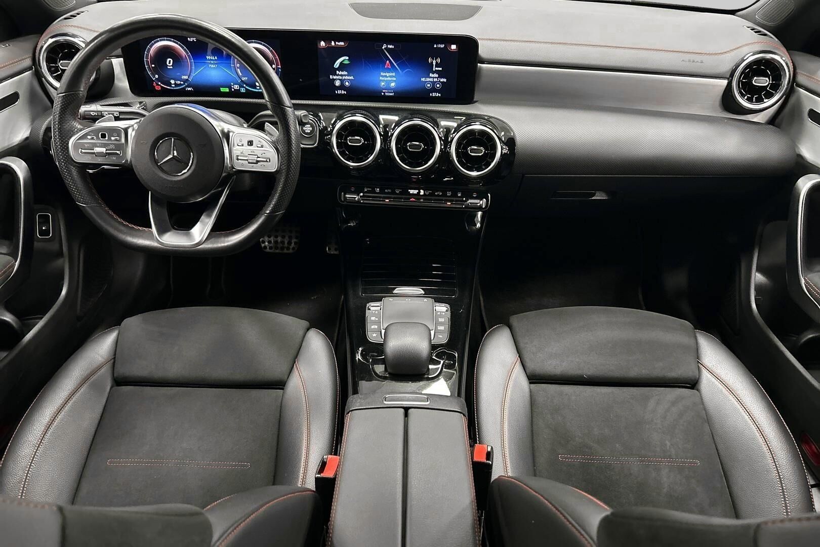 Mercedes-Benz CLA iso kuva 10