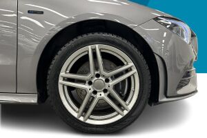 Mercedes-Benz CLA esikatselu 13