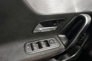 Mercedes-Benz CLA esikatselu 22