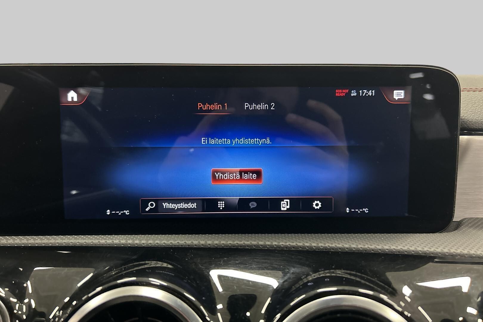 Mercedes-Benz CLA iso kuva 28