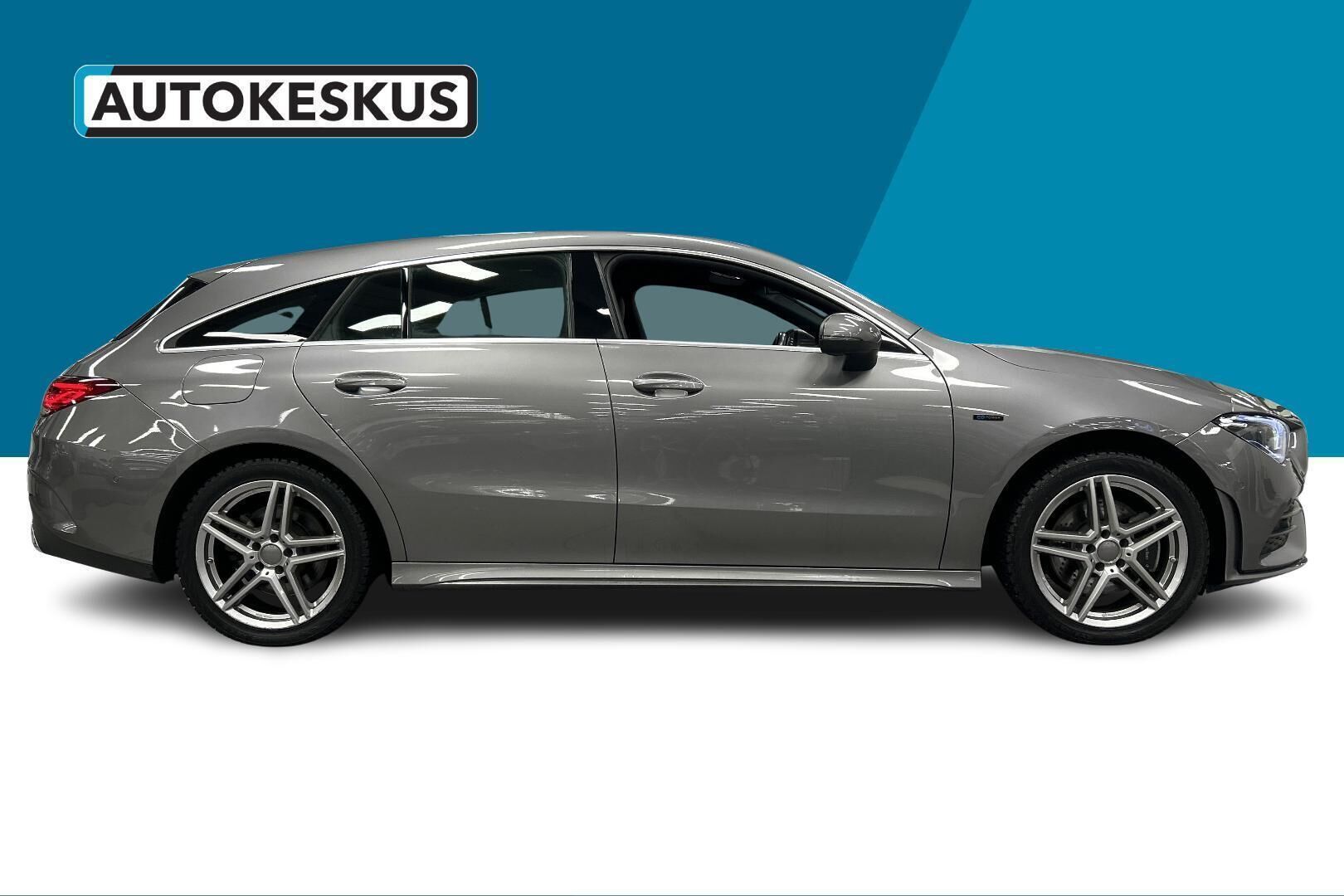 Mercedes-Benz CLA iso kuva 3