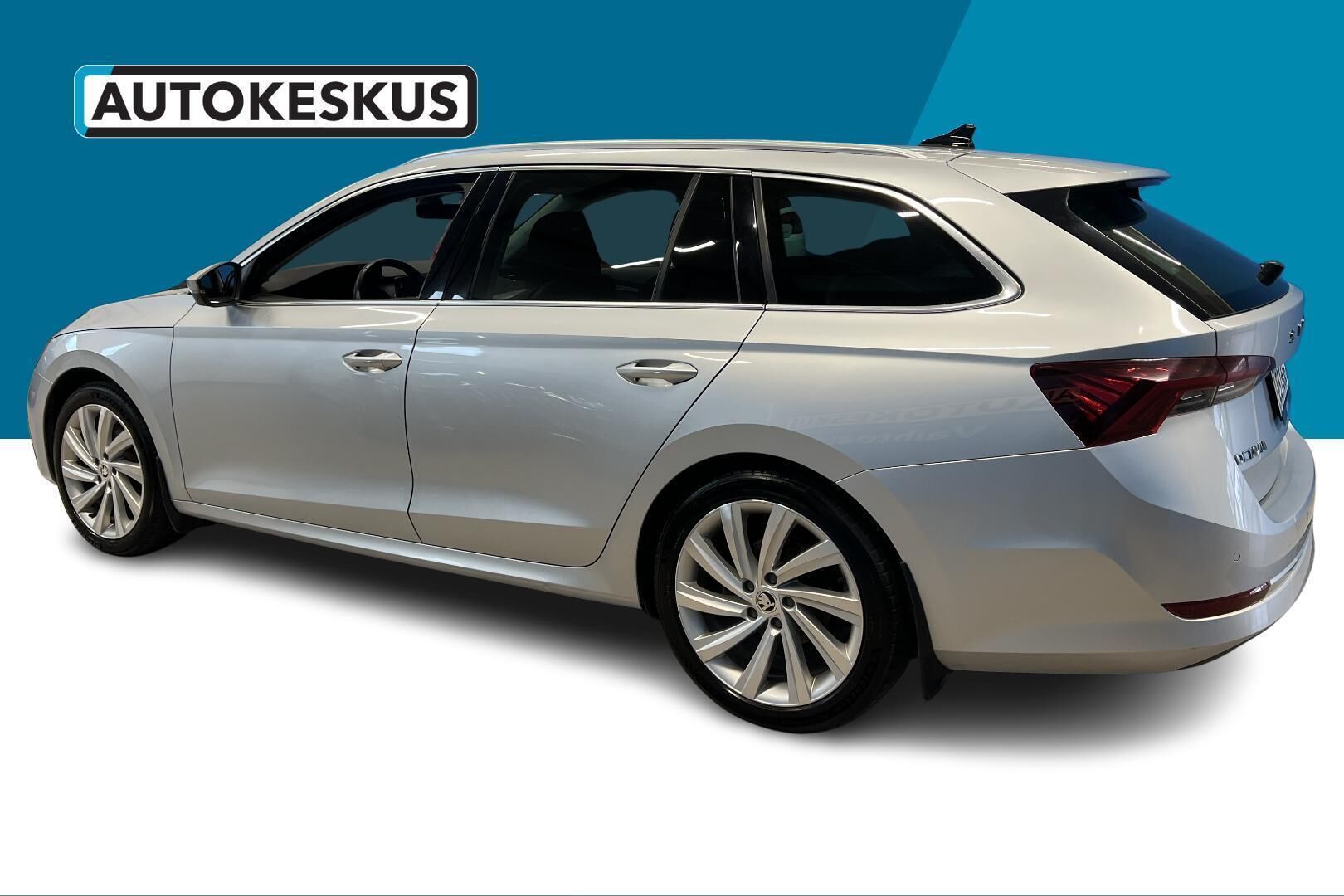 Skoda Octavia iso kuva 5