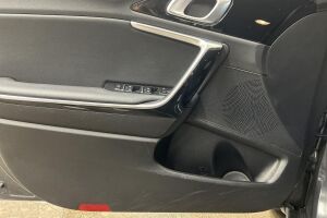 Kia XCeed esikatselu 14