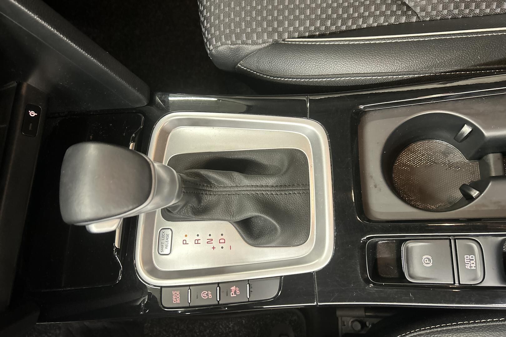 Kia XCeed iso kuva 16