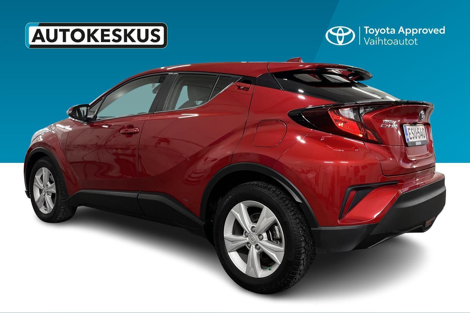 Toyota C-HR iso kuva 6