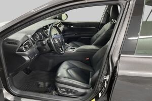 Toyota Camry esikatselu 8