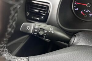 Kia Stonic esikatselu 17