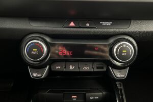 Kia Stonic esikatselu 24