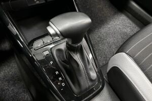 Kia Stonic esikatselu 16